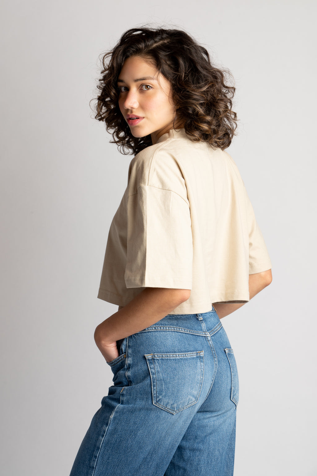 CROP TOP